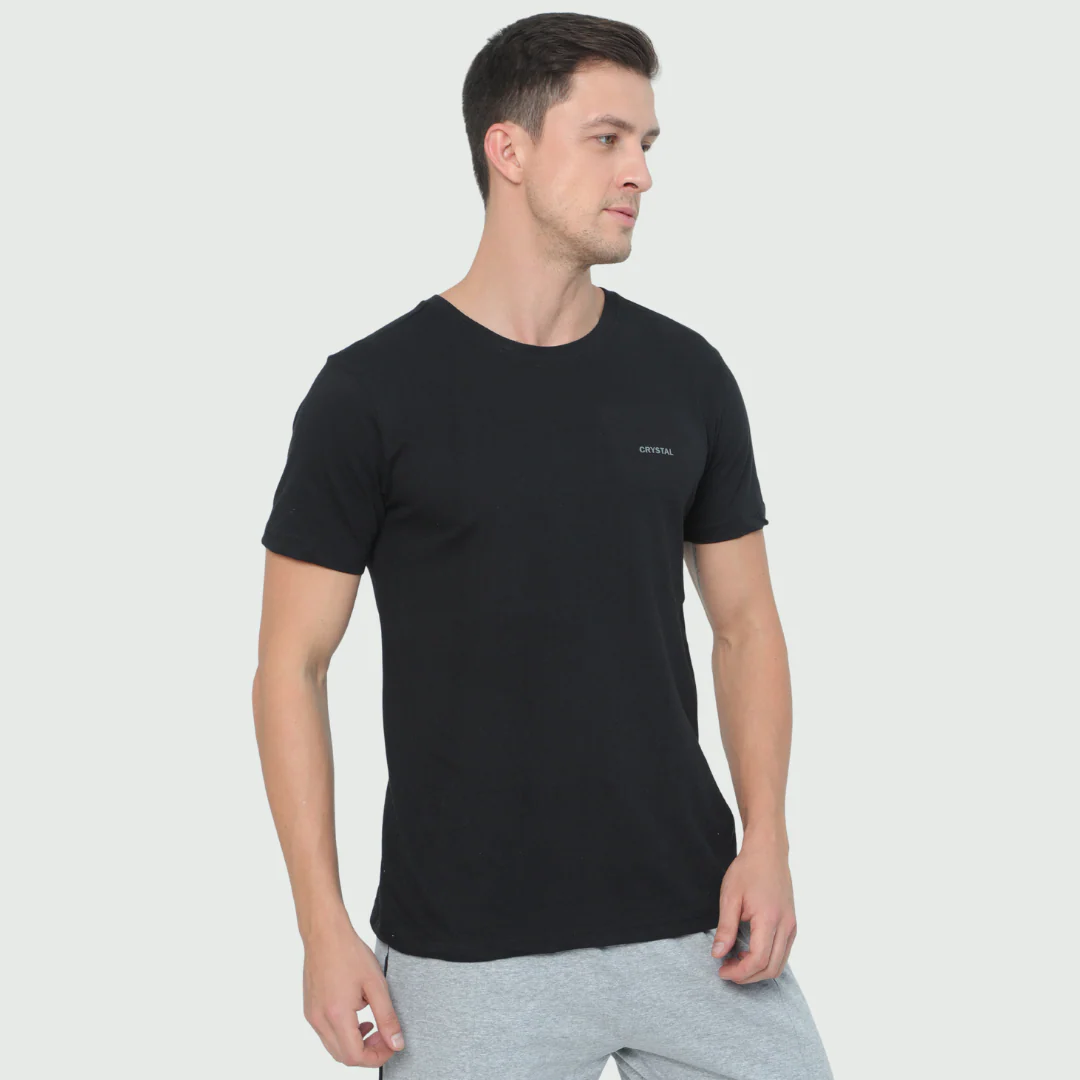LE 03 Basic Tshirt - Black - Image 3